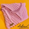 Rosy Elegance: Borsa in Fettuccia all'Uncinetto