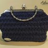 Moonlight: Borsa Blu Notte con Perla Fatta a Mano all'Uncinetto