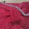 Enigma Rosso: Borsa Clutch fatta a mano all'Uncinetto con Maxi Fiocco