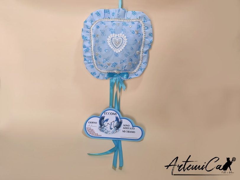 Cuscino Soffio di Felicità: Fiocco Nascita Handmade Morbido e personalizzabile