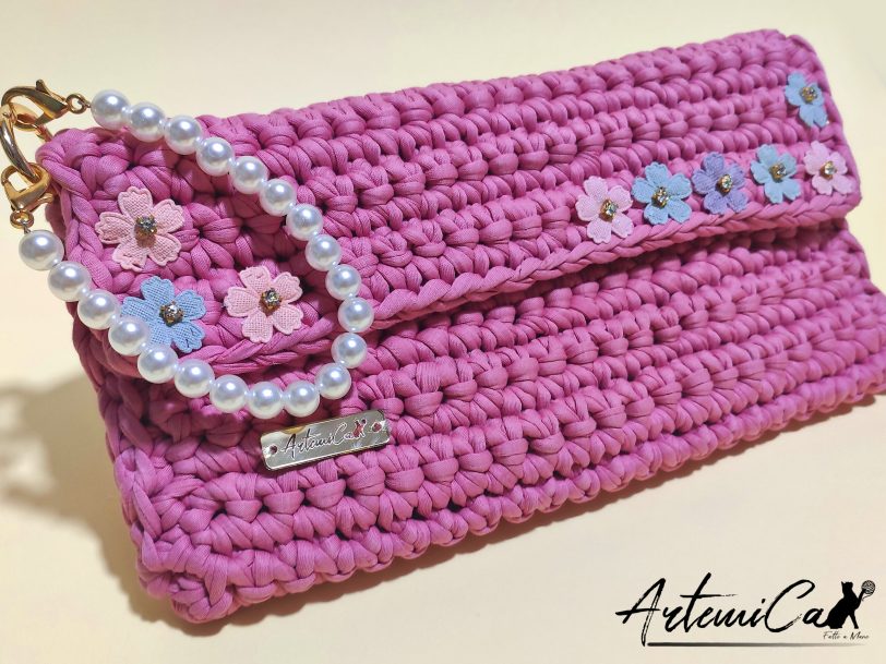 Clutch Bag Fucsia Fatta a Mano: Dettaglio