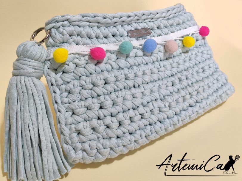 Clutch Croma Delight: Bag Fatta a Mano in fettuccia