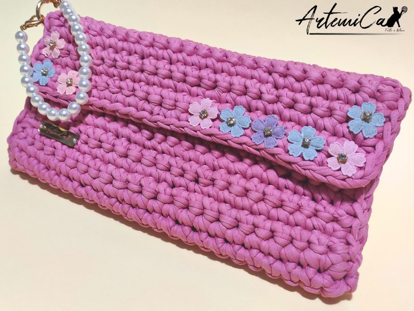 Clutch Bag Fucsia Fatta a Mano: Dettaglio