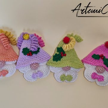 Gnomo all'uncinetto di Natale: Decorazione all'Uncinetto fatta a mano per Addobbi e Portachiavi