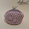 Bon Bon Charm: Portamonete Fatto a Mano all'Uncinetto con Perline e Chiusura elegante