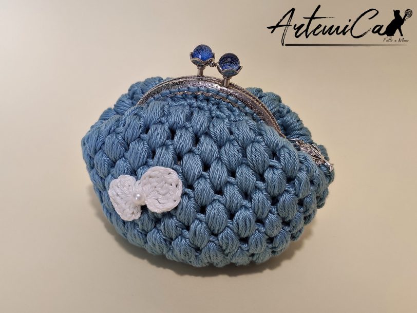 Bon Bon Charm: Portamonete Fatto a Mano all'Uncinetto con Perline e Chiusura elegante