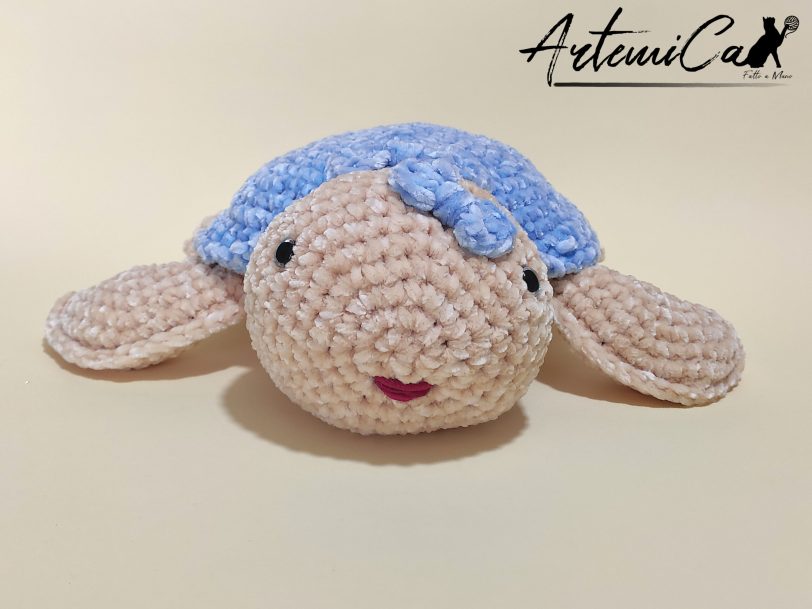 Tartarughe Fatte a Mano all'Uncinetto: Dolci Creazioni Amigurumi Portafortuna