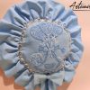 Fiocco di Cuori: Fiocco nascita azzurro Ricamato a Mano con dettagli artigianali
