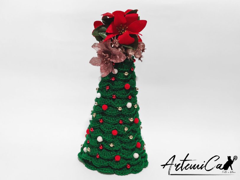 Albero di Natale Crochet: Decorazioni natalizie Fatte a Mano all'uncinetto - porta atmosfera e tradizione alle feste