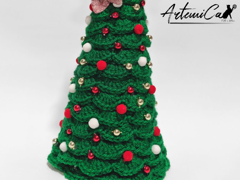 Albero di Natale Crochet: Decorazioni natalizie Fatte a Mano all'uncinetto - porta atmosfera e tradizione alle feste