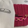 Pochette Polaris Fucsia: Borsa Fatta a mano all’Uncinetto in cordino Lurex Fucsia e Inserti in Oro