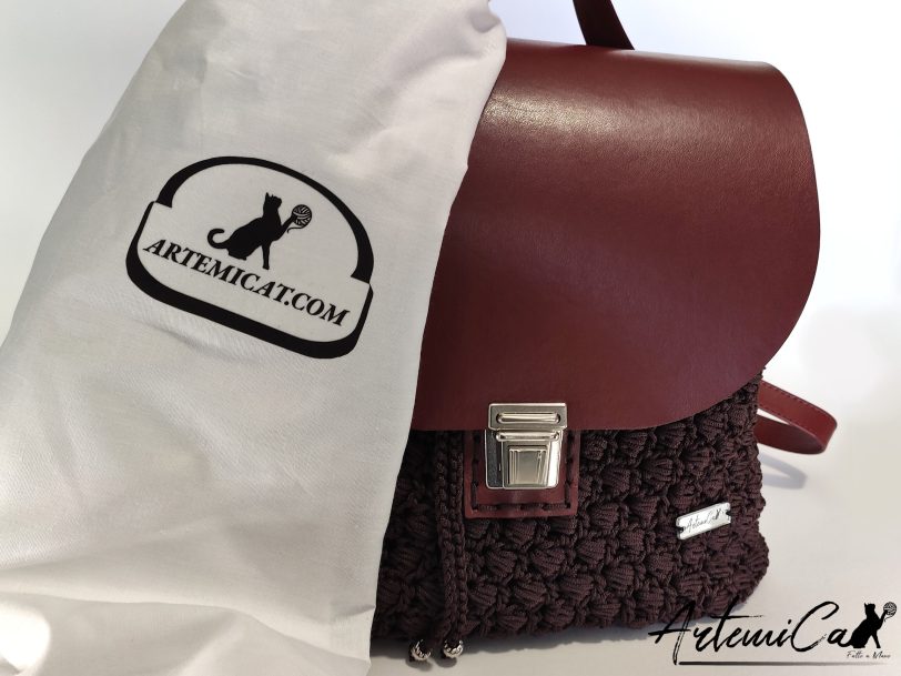 Zaino Prestige: Fatto a Mano all'Uncinetto in cordino marrone ed ecopelle bordeaux