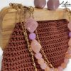 Pochette Ardor: Borsa Artigianale all’Uncinetto con Cordino Rame e chiusura Clic Clac in Legno