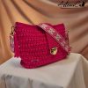 Borsa Vibrazioni in Fucsia: Tote Bag Fatta a Mano all'Uncinetto - Stile Unico