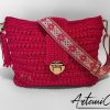 Borsa Vibrazioni in Fucsia: Tote Bag Fatta a Mano all'Uncinetto - Stile Unico