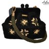 Borsa Mattonella Chic: Clic Clac granny square fatta a mano in stile retrò moderno