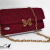 Pochette Bordeaux Butterfly: Borsa artigianale all’uncinetto con Chiusura a Farfalla