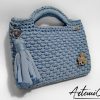 Pochette Azzurro Mediterraneo: Borsa Fatta a Mano all'Uncinetto in fettuccia e spilla trifoglio