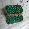 Borsa Emerald Glow: Chunky Bag verde smeraldo artigianale dal design brillante e catena dorata