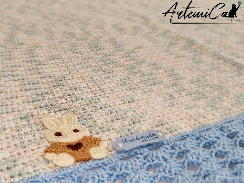 Copertina Cotton Dream : Fatta a Mano all'Uncinetto azzurra per neonato in soffice cotone