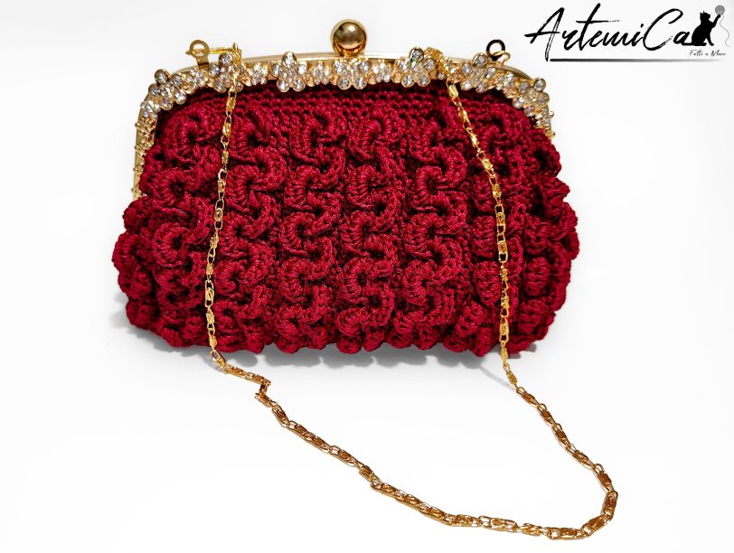Capriccio Speziato – Pochette bordeaux in cordino fatta a mano