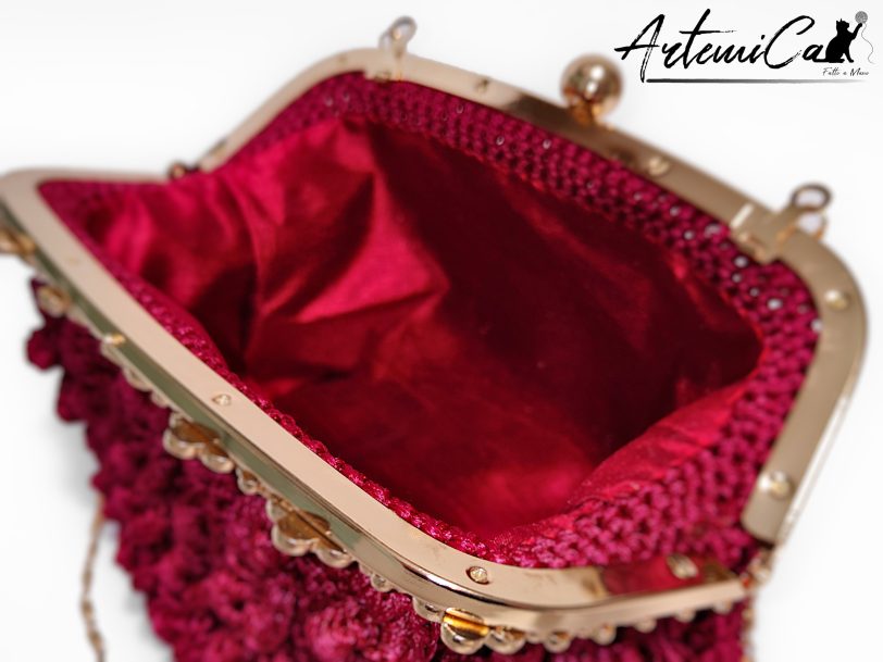 Capriccio Speziato – Pochette bordeaux in cordino fatta a mano