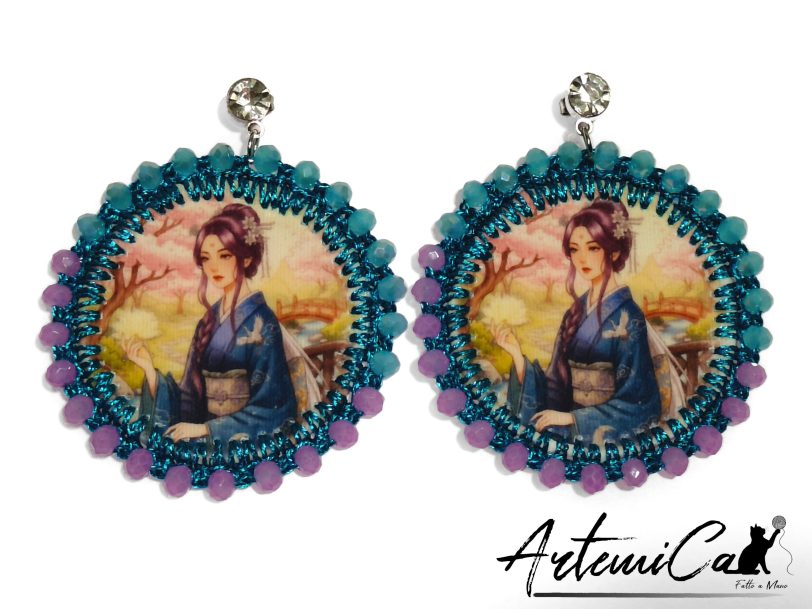 Sakura Dreams - Orecchini Tessili Fatti a Mano Stile Japan con Cristalli e Perle
